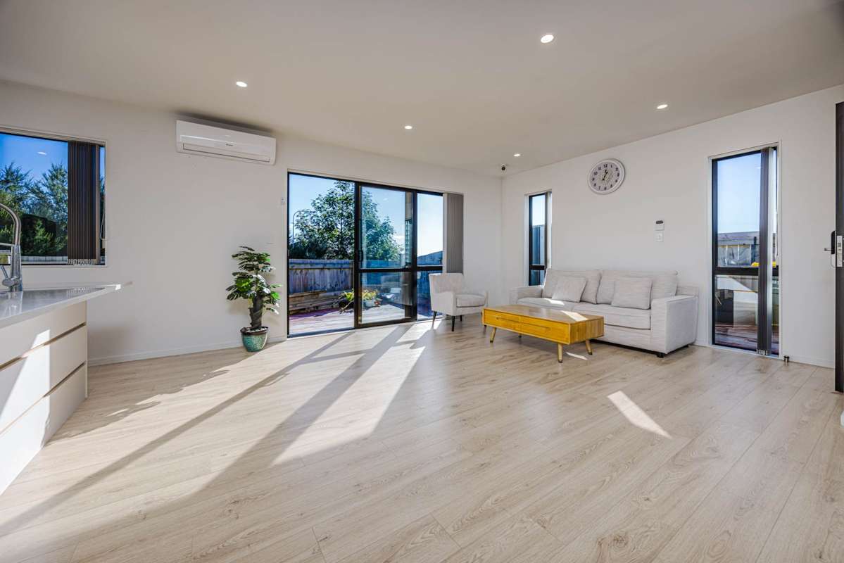 81 Thomas Road_1