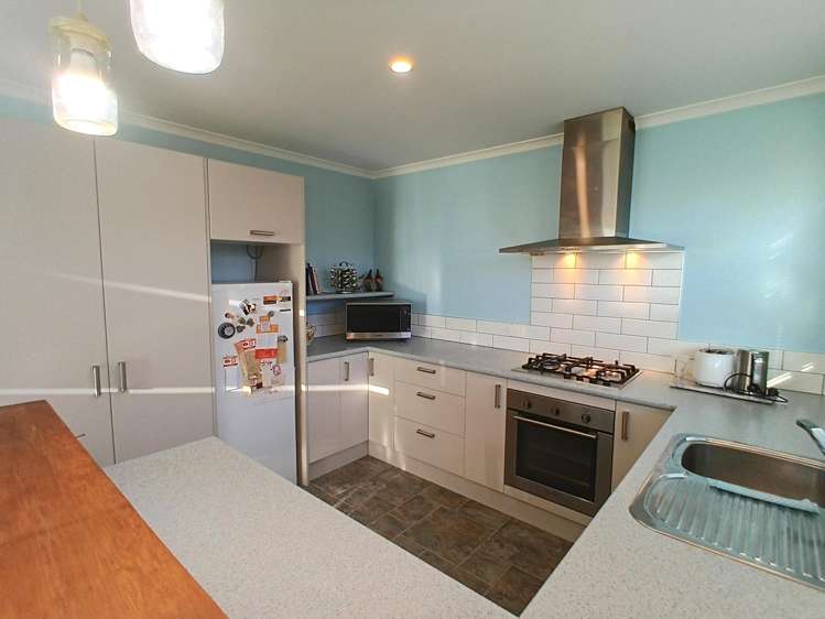 7 Hawes Street Waimangaroa_2