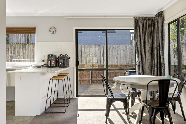 2/95 Kaimanawa Street Taupo Central_6