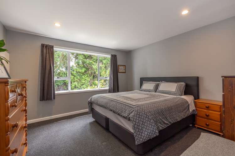 137 Springs Road Hornby_7