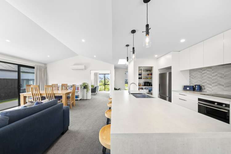 17 Vitalia Crescent Lincoln_4