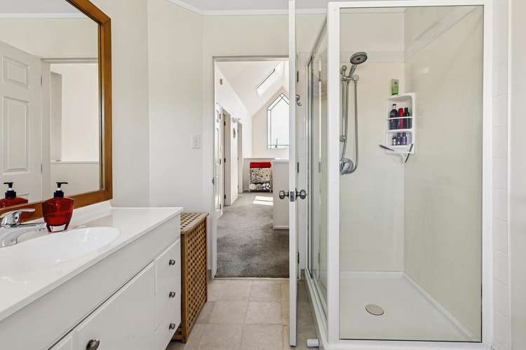 6 Voyager Way Whitby_12