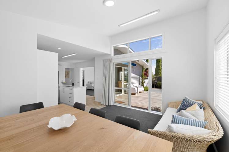 30 Harrys Way Redwood_12