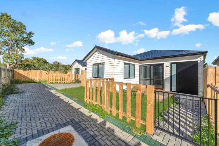37c Clarkson Crescent Otara_13