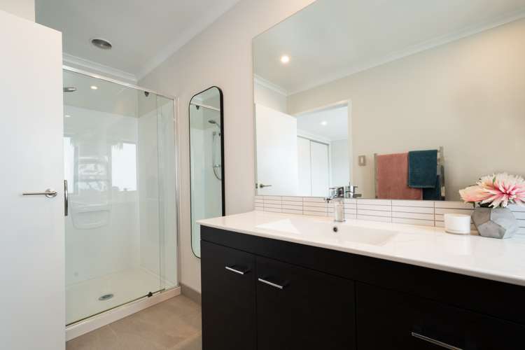 5 Eyton Kay Road Hobsonville_13