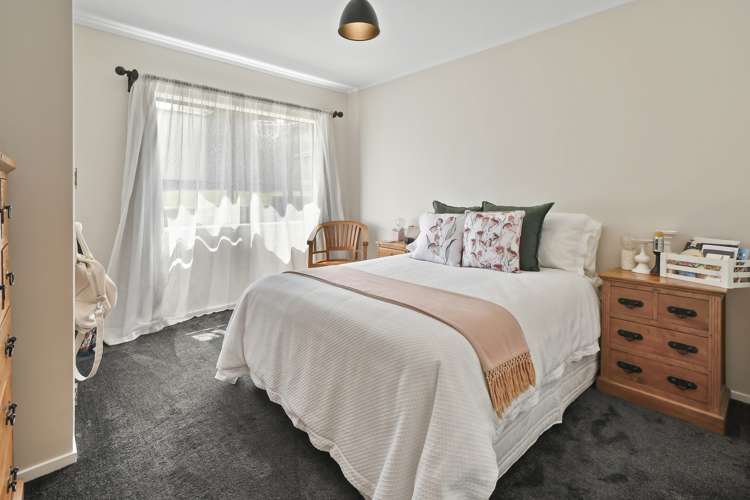 45 Calluna Crescent Totara Heights_13