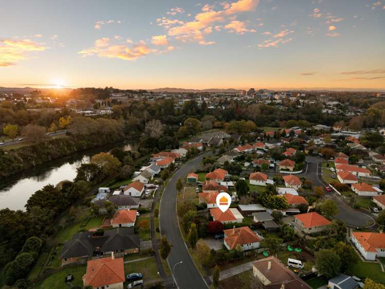 71 Jellicoe Drive Hamilton East_1