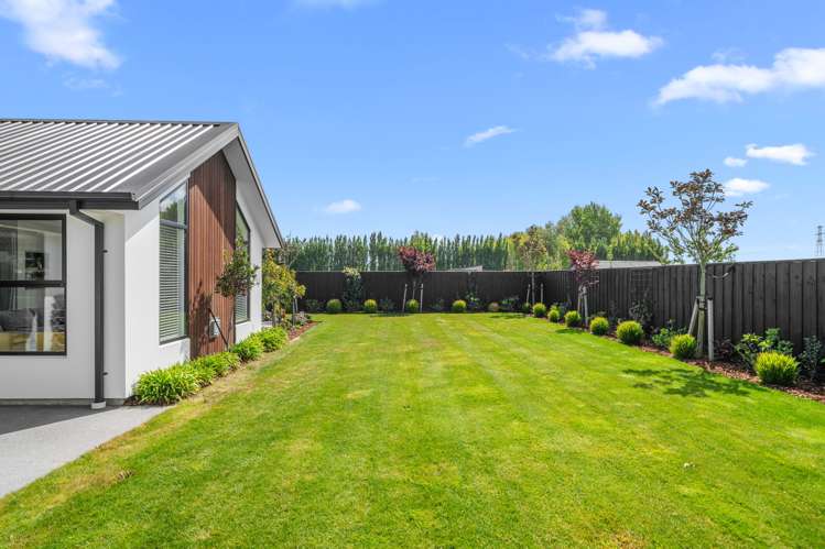 8 Hull Crescent Lincoln_23