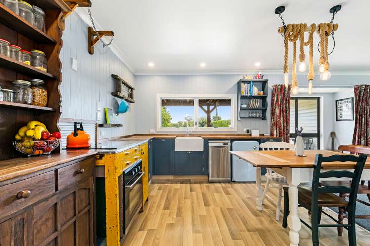 1279 Main North Road Waikuku_3