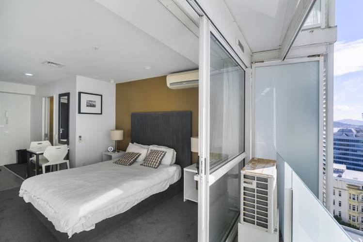 1302/10 Waterloo Quadrant Auckland Central_3