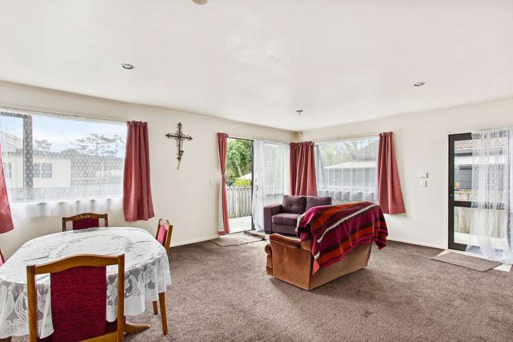 19a Karepo Crescent Ranui_4