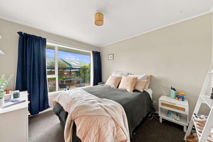 34 Wychwood Crescent Bishopdale_9