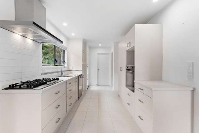 1/11 Jenanne Place Totara Vale_4