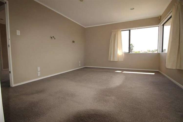 20 Simmental Crescent Somerville_23