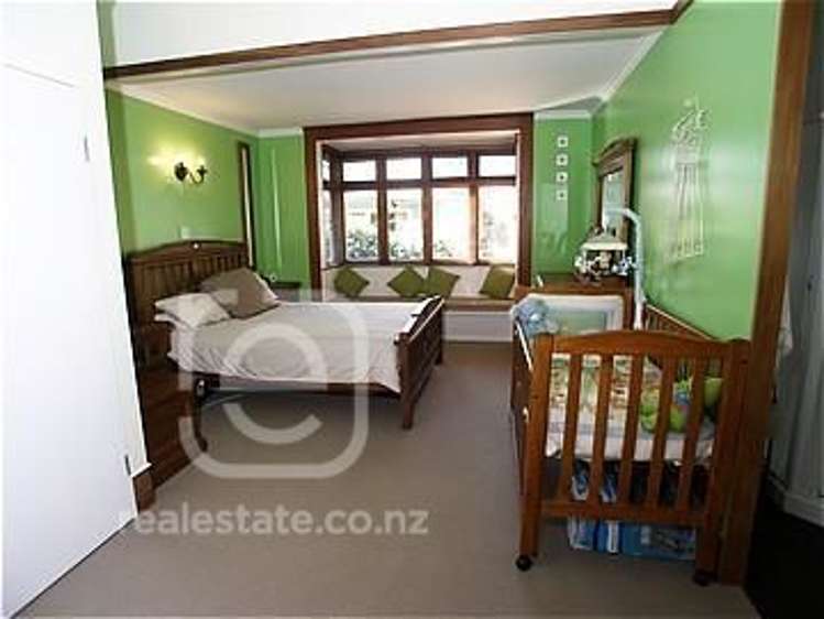 100 Gray Avenue Mangere East_10