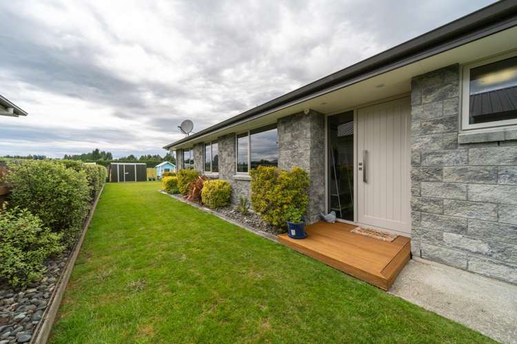 69 Orbell Crescent Te Anau_20