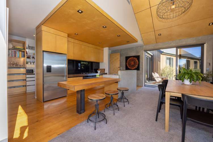 37 Matheson Crescent Albert Town_7