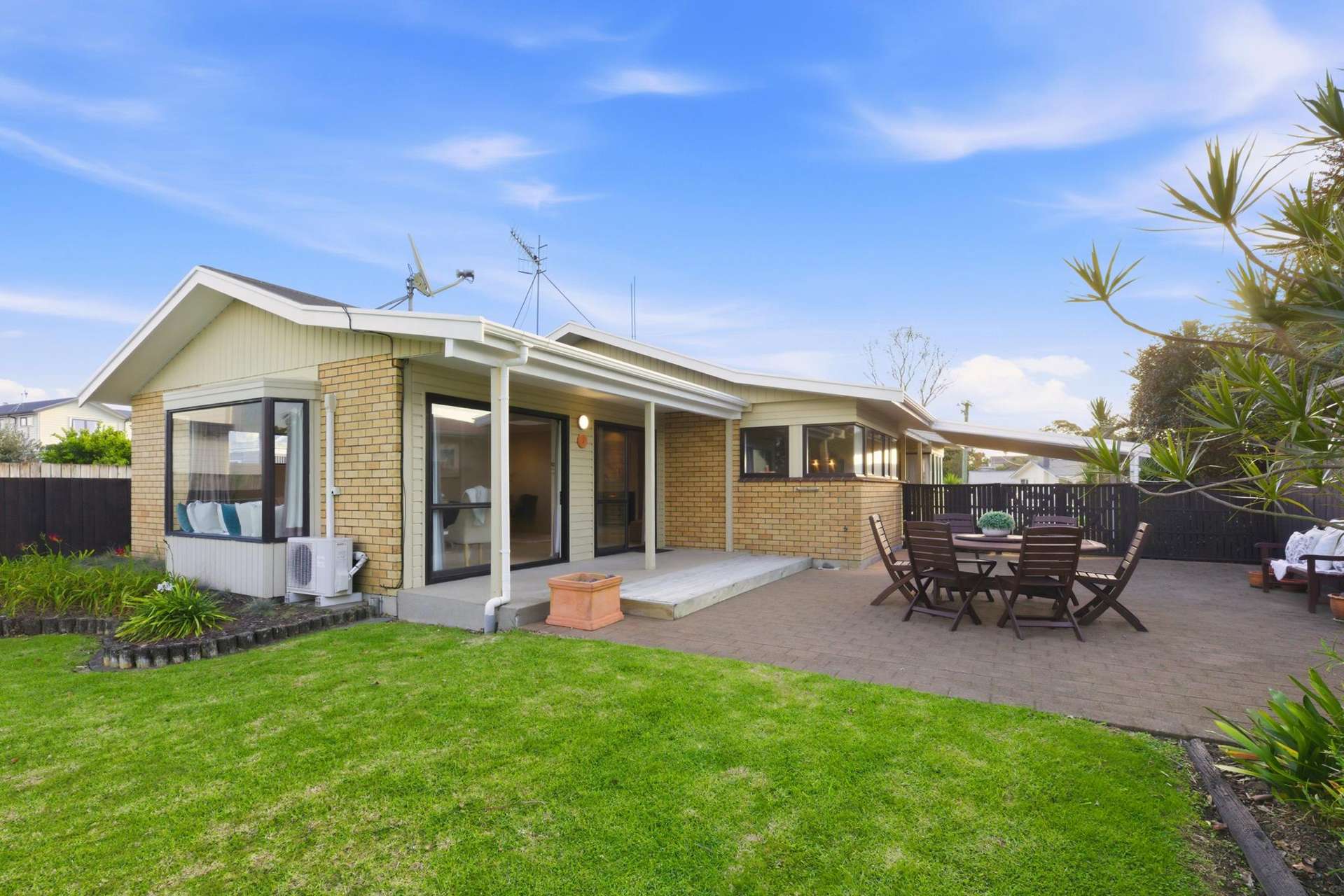 42 Lloyd Street Parkvale_0