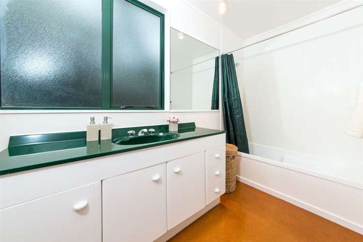 1/24 Halyard Place Te Atatu Peninsula_23