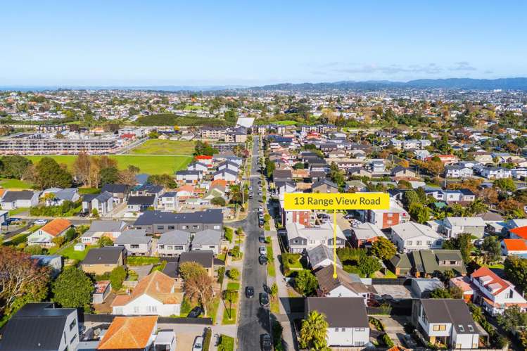 13 Range View Road Mount Albert_21