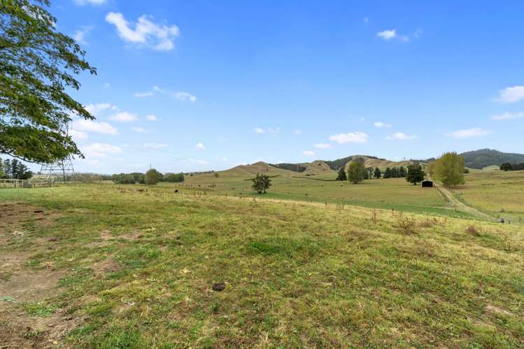 1667 Tahuna Road Te Hoe_21