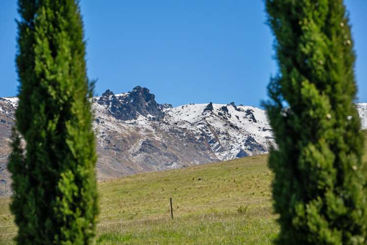 1005 Luggate-Cromwell Road Mount Pisa_29