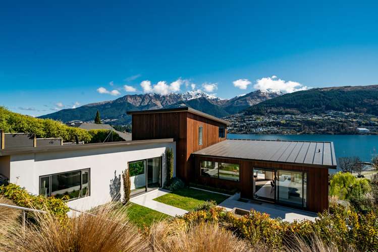 560 Peninsula Road Kelvin Heights_19