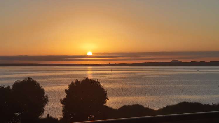 292 Beach Road Katikati_2