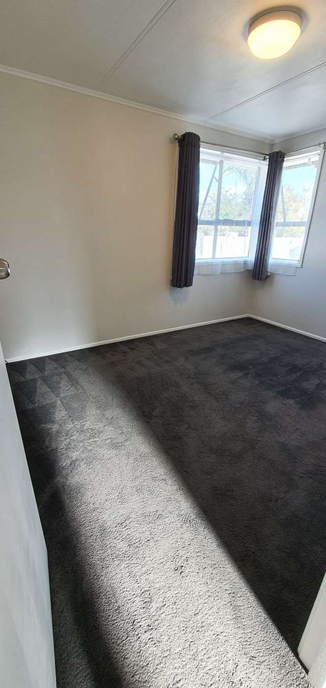 10 Daniel Avenue Mangere East_4