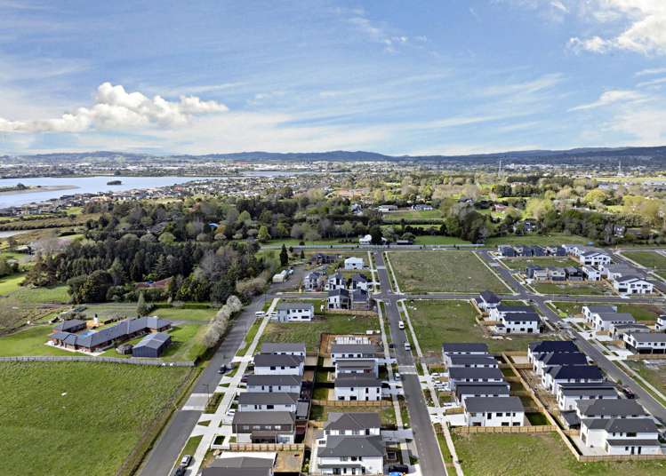 18 Star Cross Road Karaka_30