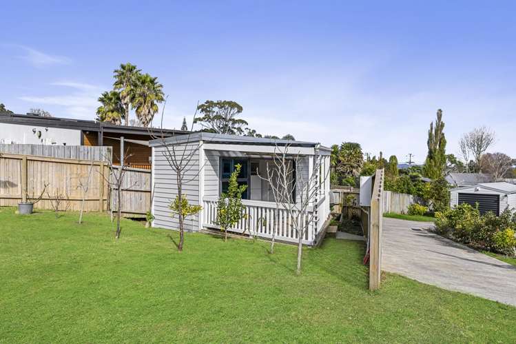 15A Aeroview Drive Beach Haven_11