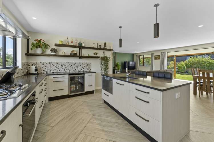 11 Teal Place Lake Hawea_3