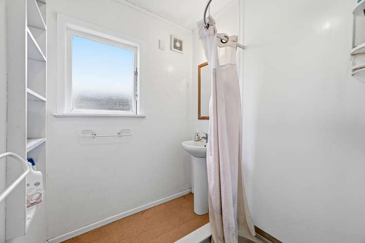 17 Leslie Avenue Western Heights_13