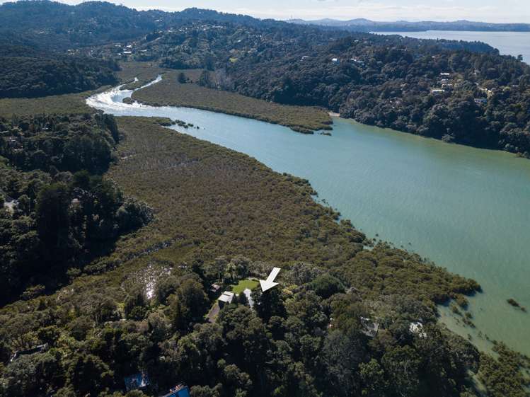 16 Dorothy Road Laingholm_17