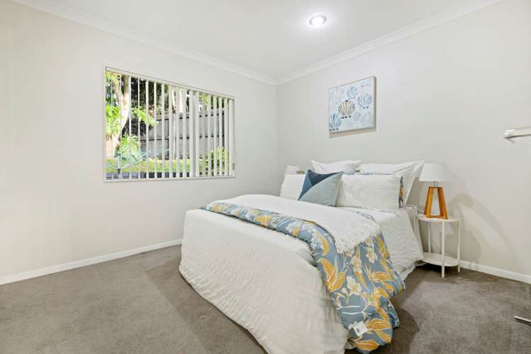 4 Liscooly Place Flat Bush_22