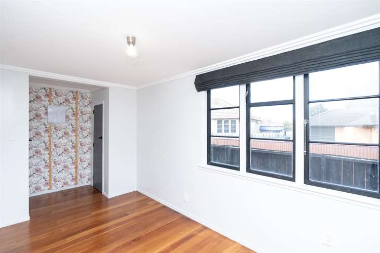 11 Willis Street Bader_11