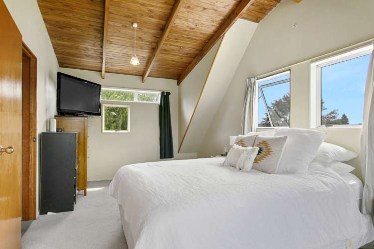 2/230 Rifle Range Road Tauhara_8