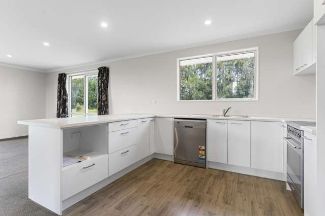 90 Walker Road Opaheke_4