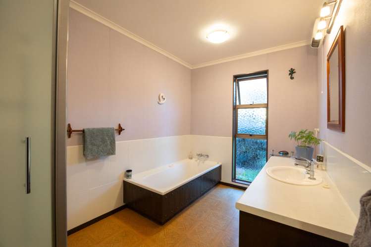 34 Carter Crescent Awapuni_6