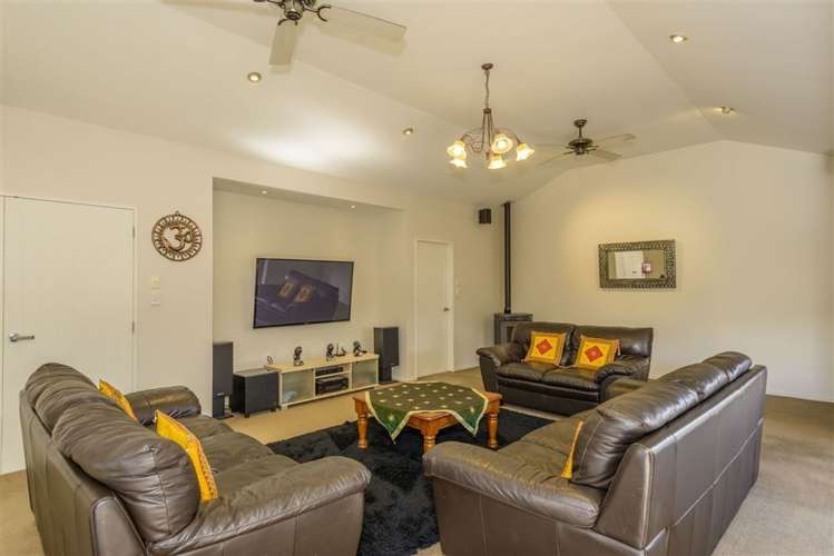 33 Bottle Lake Drive Parklands_9