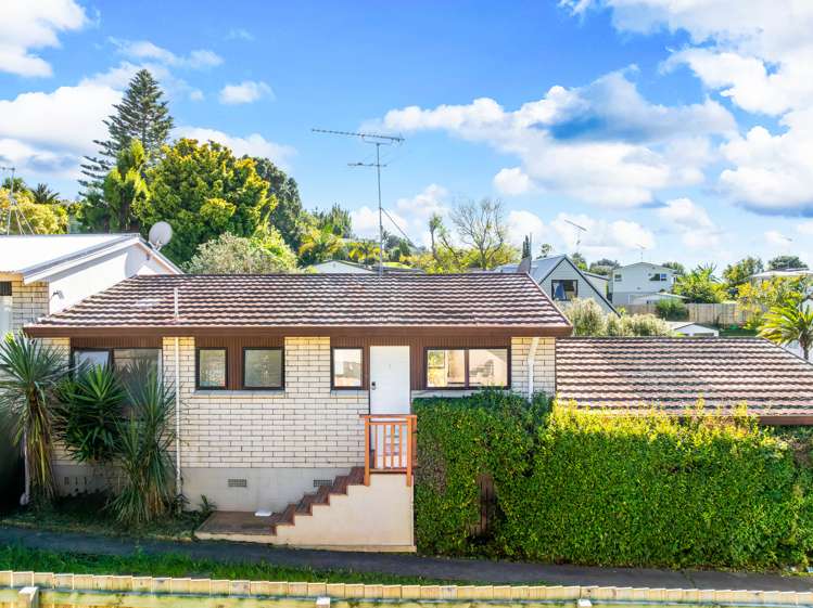 1/26 Okareka Place Pakuranga Heights_1