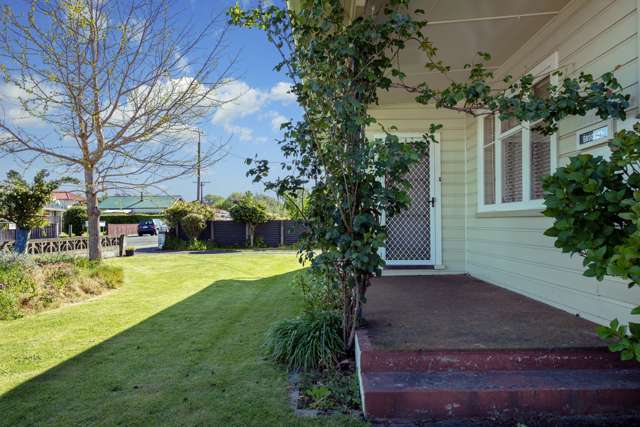 86 George Street Blenheim Central_2