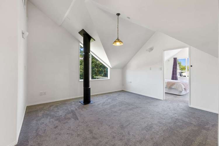 12 Kowhai Street Oxford_21