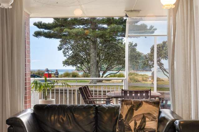 55 Marine Parade Mount Maunganui_2