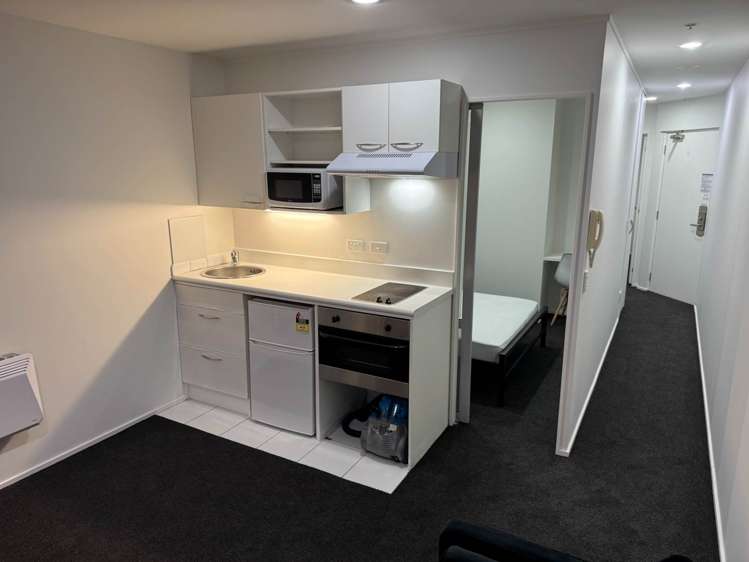 9J/147 Hobson Street City Centre_5