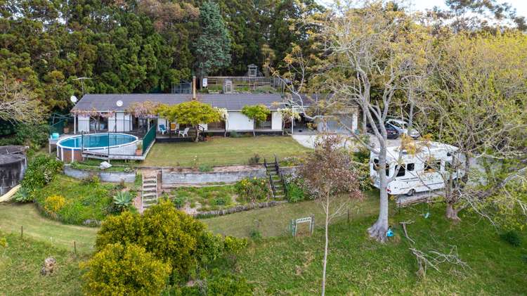 48 Marsh Road Wharehine_13