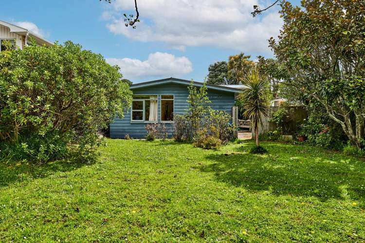 9 Toenga Road Pukerua Bay_14