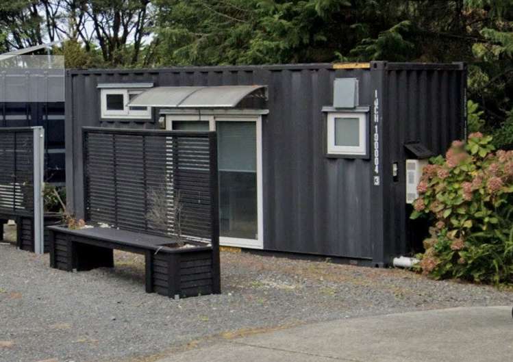 19 Rauhuia Crescent Parau_13