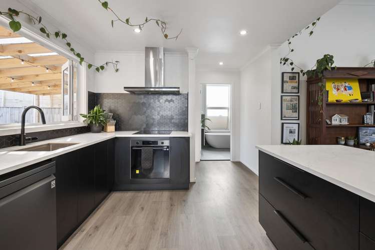 182 Kimbolton Road Feilding_6