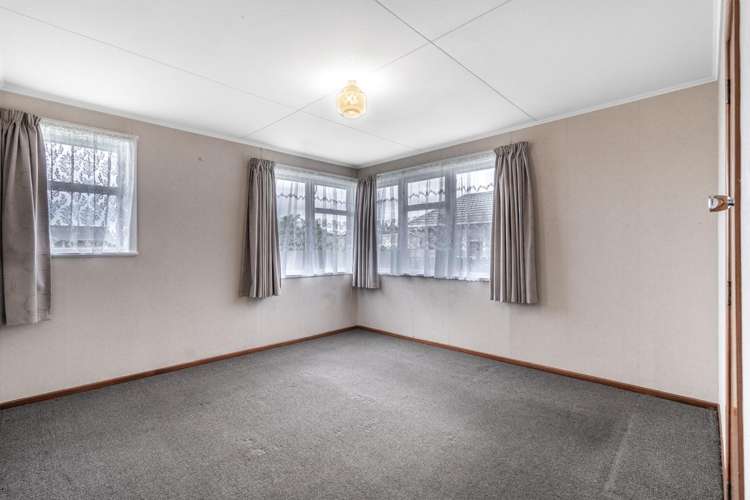 17 Sword Street Gore_11